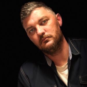 Meet your Posher, Christopher